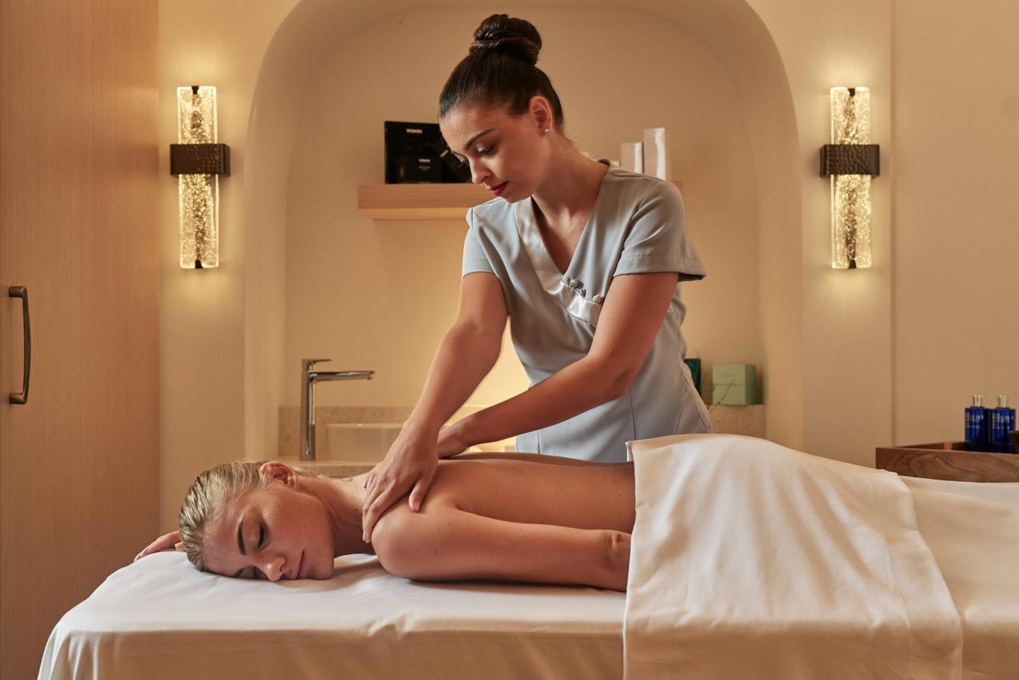 City Of Dreams Mediterranean - Integrated Resort, Casino & Entertainment Limisso Esterno foto Massage
