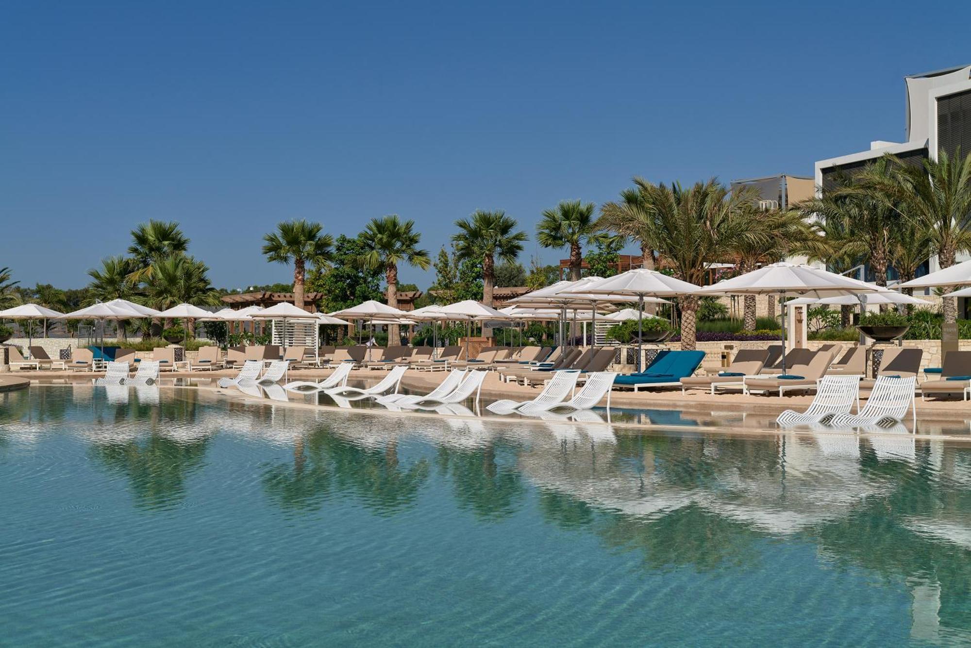 City Of Dreams Mediterranean - Integrated Resort, Casino & Entertainment Limisso Esterno foto The Cove Rotana Resort
